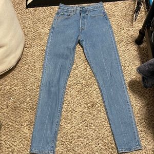 Levi jeans